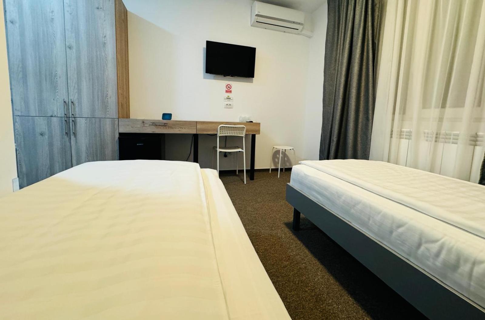 Stef Rooms Tirgu Frumos 외부 사진